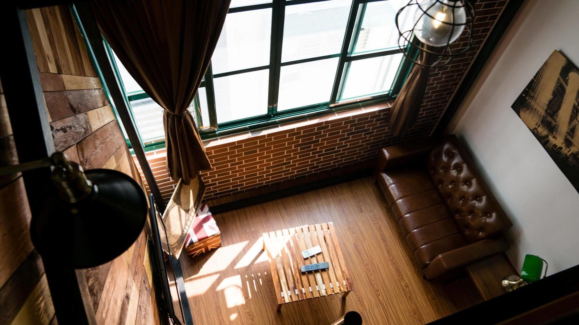 Loft Wo Design Inn Tainan Exterior foto