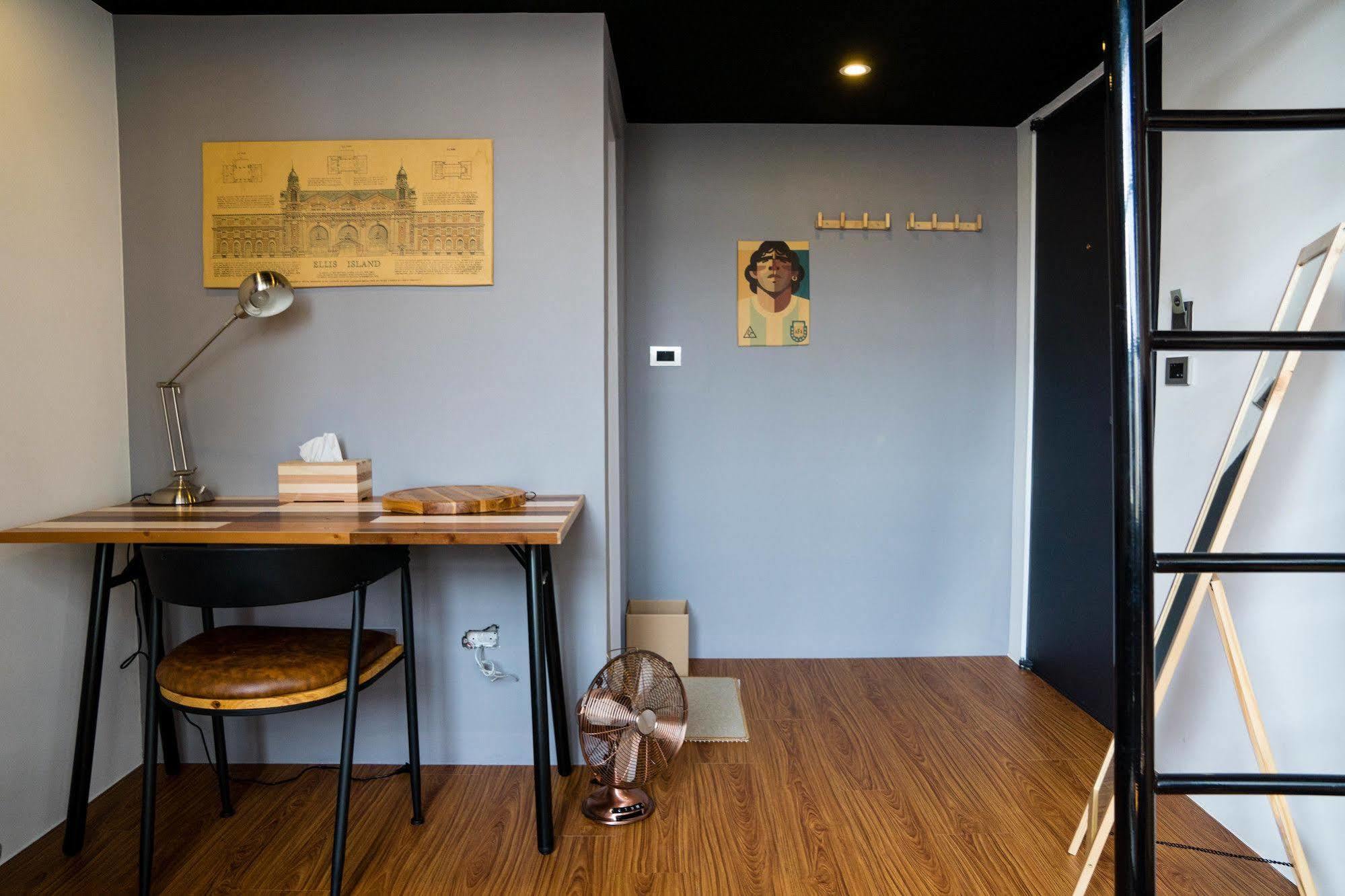 Loft Wo Design Inn Tainan Exterior foto
